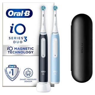Set ORAL-B iO3, 2 x periuta de dinti electrica, cu Tehnologie Magnetica si Micro-Vibratii, Senzor de presiune Smart, 3 moduri, 2 capete, Trusa de calatoriea, Negru/Albastru