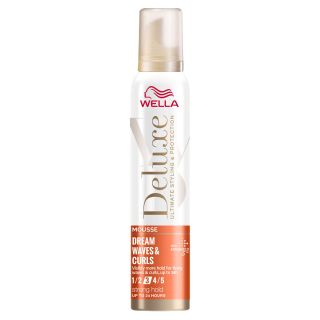 WELLA DELUXE Dream Waves & Curls, spuma de par, pentru bucle, fixare puternica, 200 ml